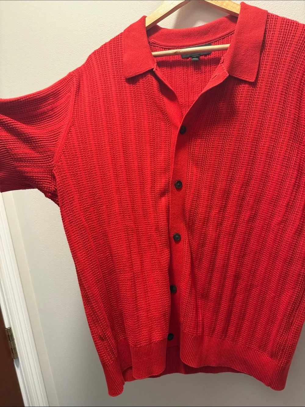 Banana Republic Men’s Brick Color Textured Knit Button Front Polo Sweater
